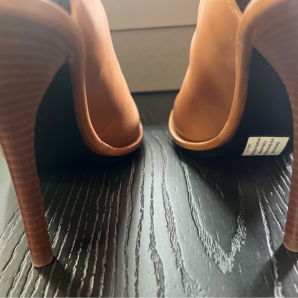 Halton Leather Sandals - Picture 8 of 10